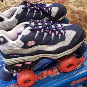 Sketchers wheelers roller skates size 8
